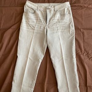 Women’s Crop Pants from Chico’s (Size 6)